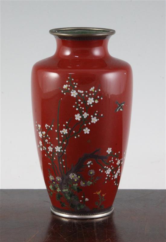 A Japanese silver wire cloisonné enamel vase, early 20th century, 15cm